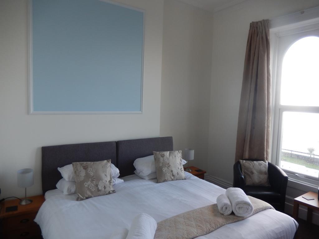 The Oasis Hotel Llandudno Exterior photo