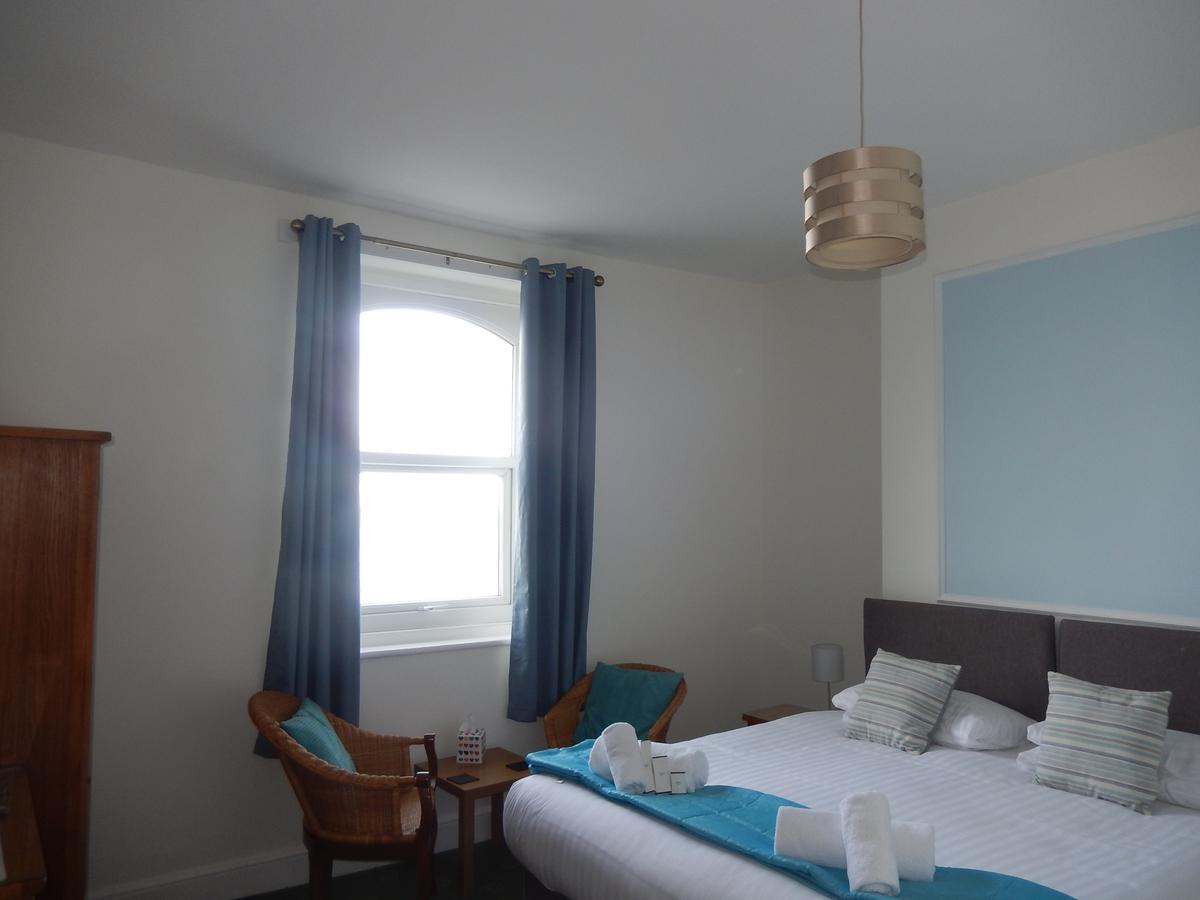 The Oasis Hotel Llandudno Exterior photo